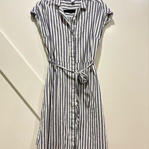 Old Navy Black and White Midi Shirt Dress with Notched Collar
